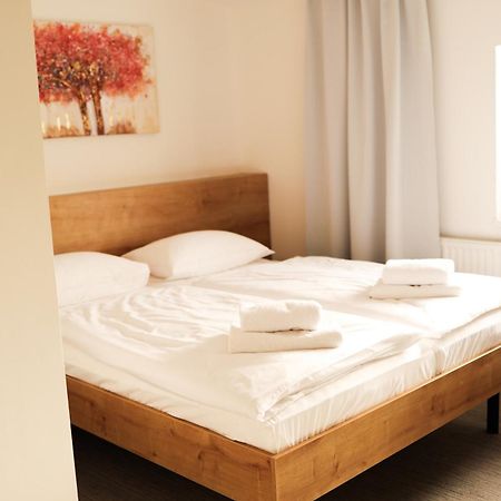 Golden Golem Hotel & Spa Prag Dış mekan fotoğraf
